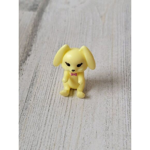 Sitting yellow Bunny Easter rabbit mini toy figure - Picture 1 of 4